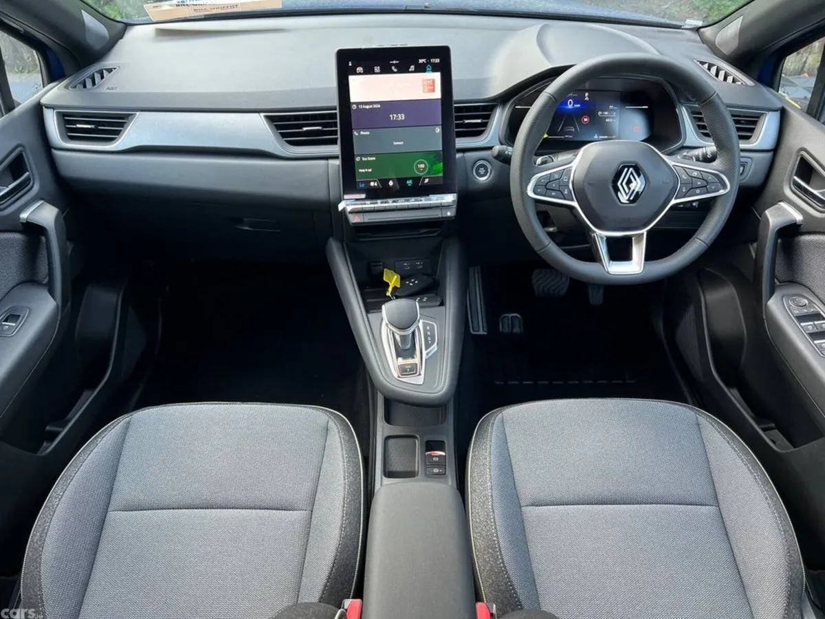 Renault Captur SUV, Petrol Hybrid, 2026, Blue