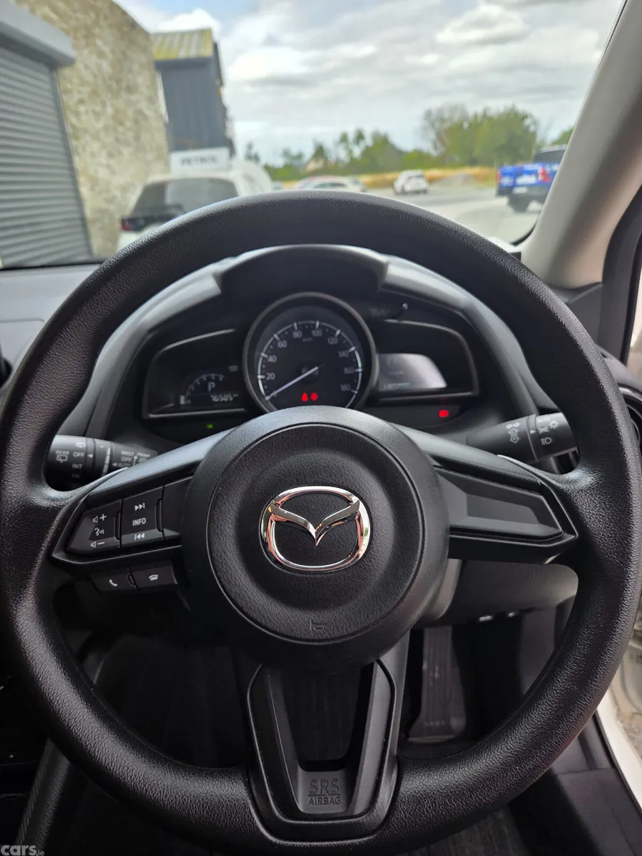 Mazda Mazda2 Hatchback, Petrol, 2023, White