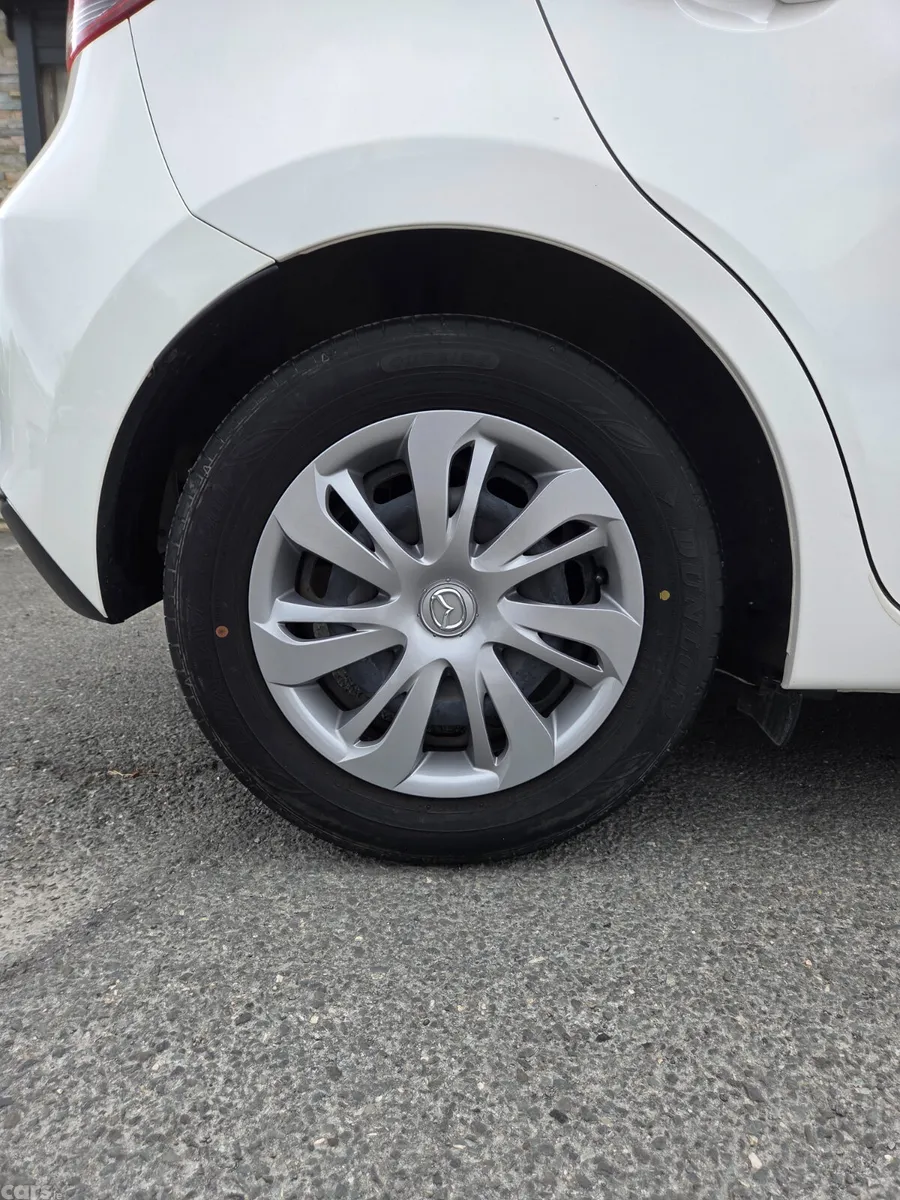 Mazda Mazda2 Hatchback, Petrol, 2023, White