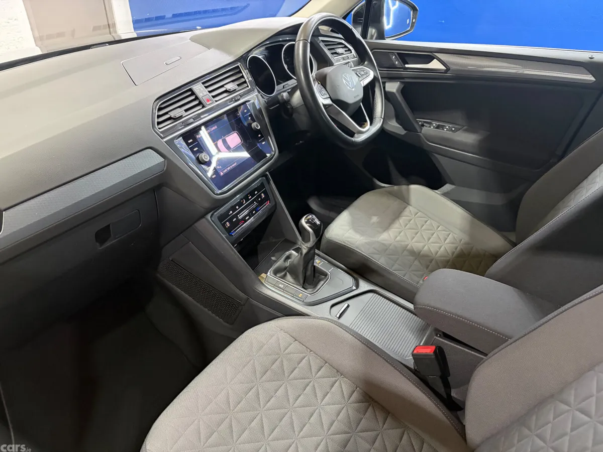 Volkswagen Tiguan SUV, Diesel, 2022, Black
