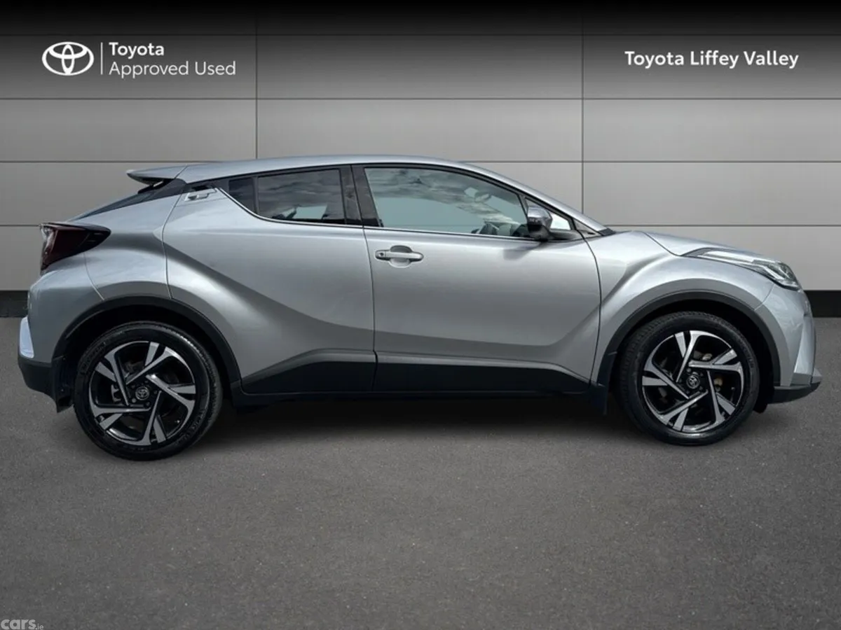 Toyota C-HR SUV, Petrol Hybrid, 2023, Silver