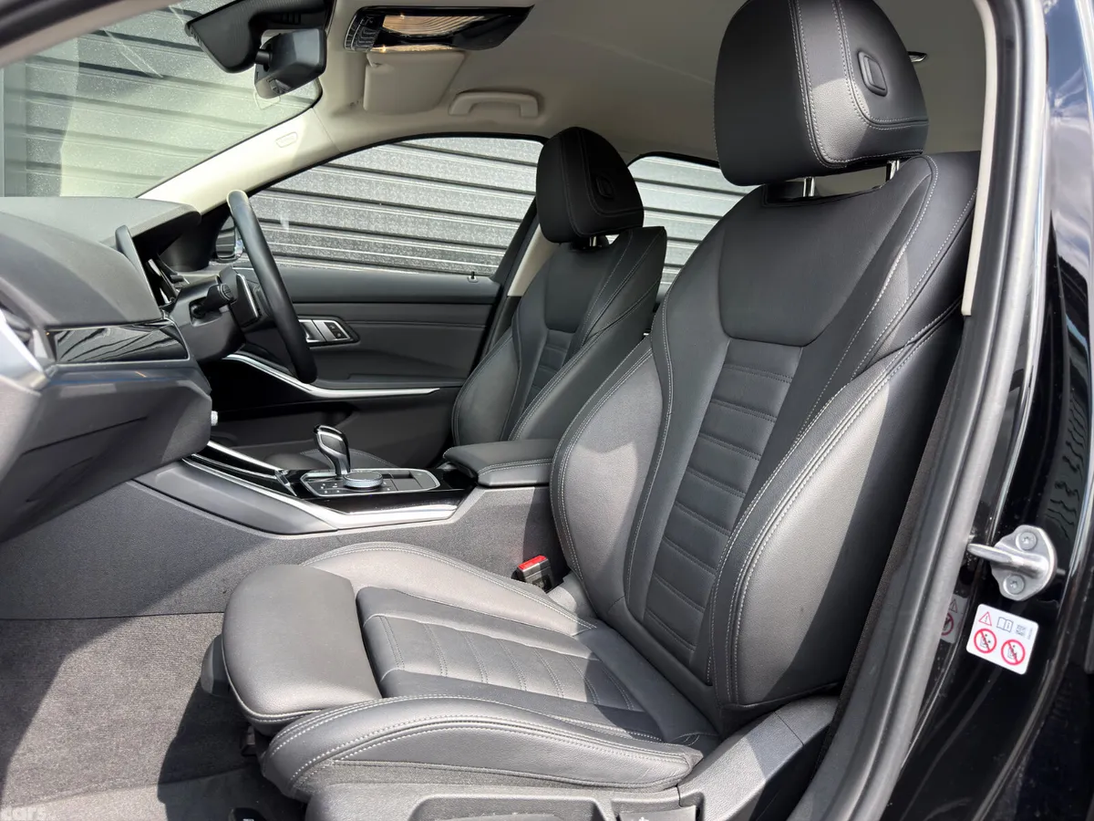 BMW 3-Series Saloon, Petrol Hybrid, 2022, Black