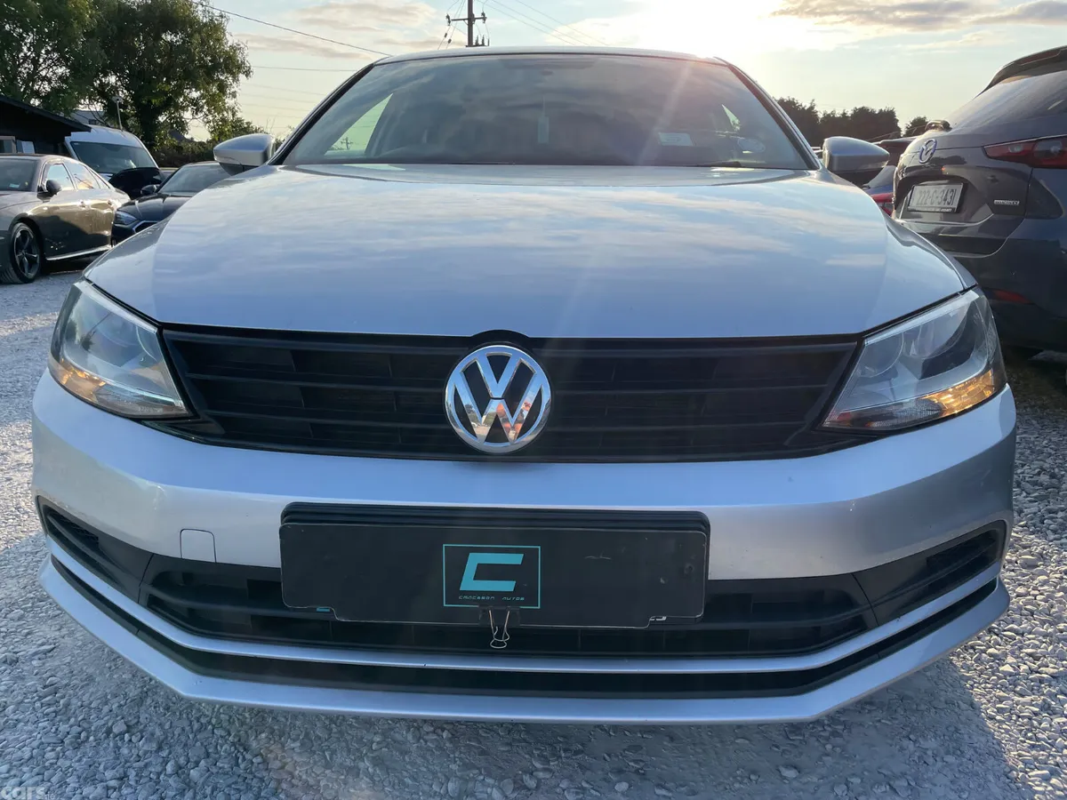 Volkswagen Jetta Saloon, Diesel, 2015, Silver