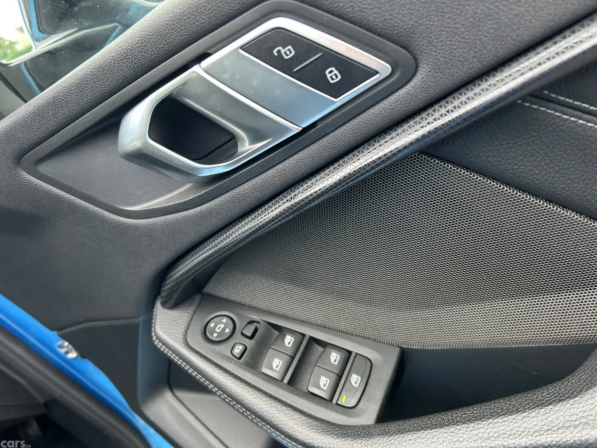 BMW 1-Series Hatchback, Diesel, 2020, Blue