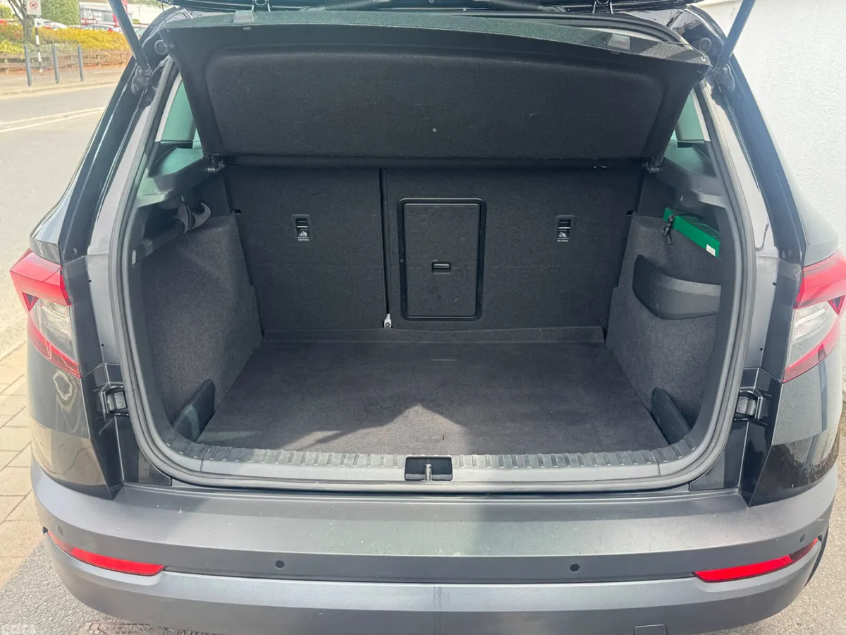 Skoda Karoq Estate/Jeep, Diesel, 2021, Black