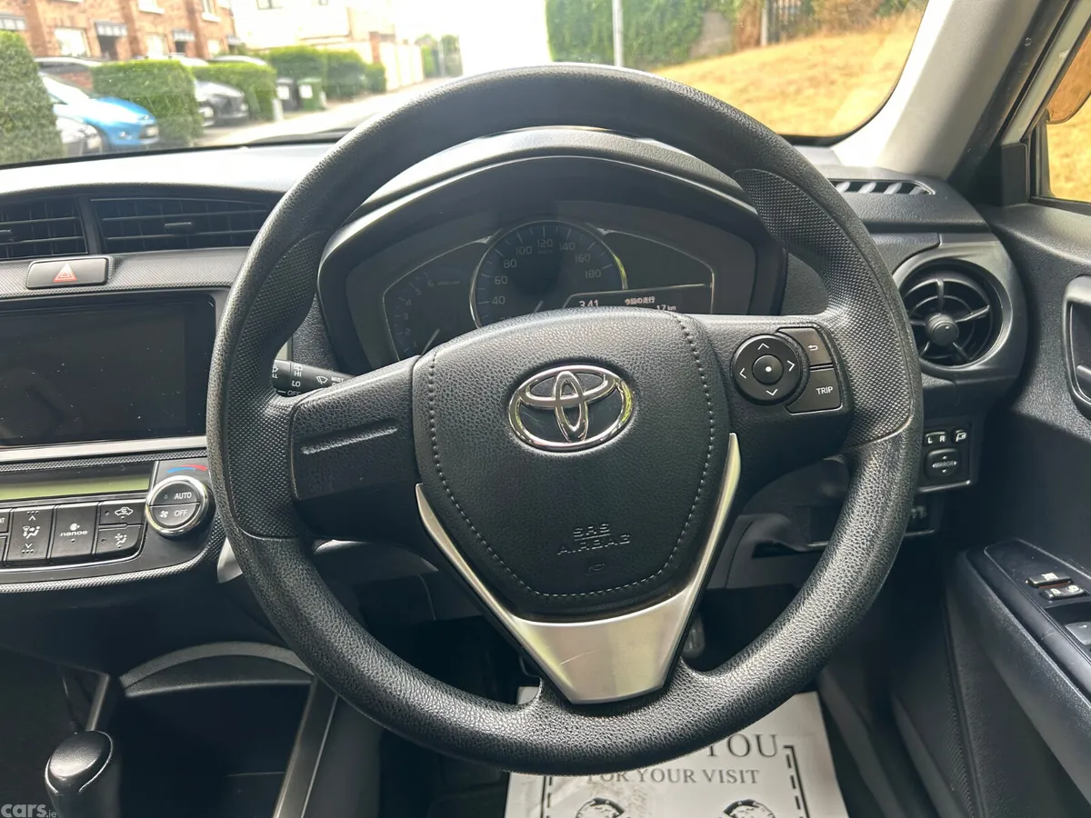 Toyota Corolla Estate, Petrol Hybrid, 2016, White