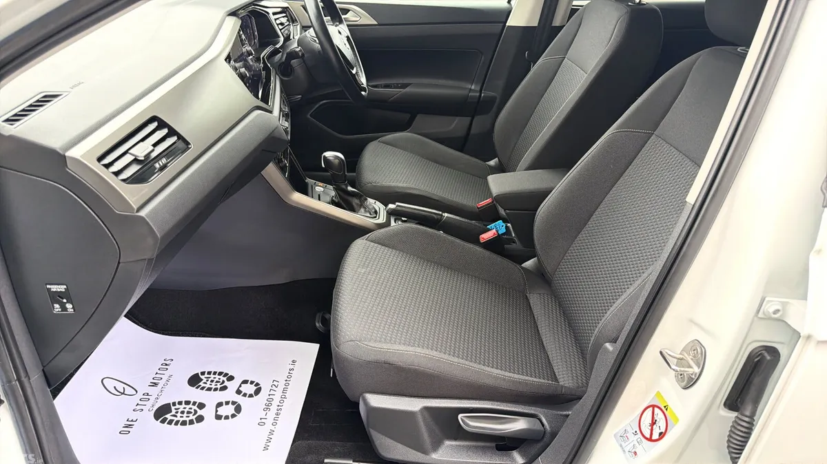 Volkswagen Polo Hatchback, Petrol, 2020, White