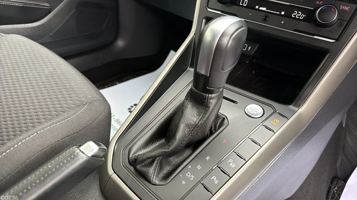 Volkswagen Polo Hatchback, Petrol, 2020, White