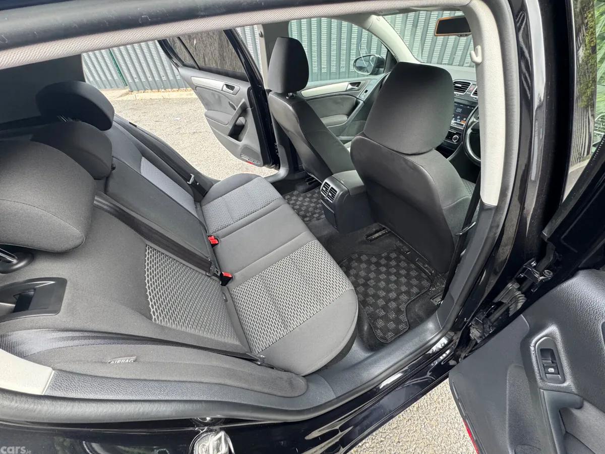 Volkswagen Golf Hatchback, Petrol, 2013, Black