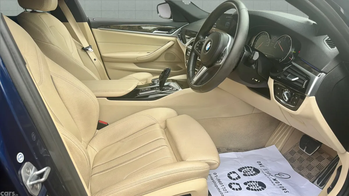 BMW 5-Series Estate, Diesel, 2017, Blue