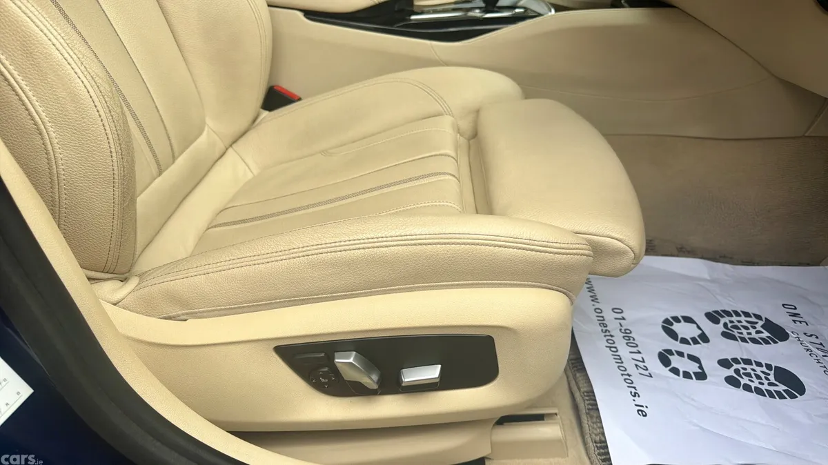 BMW 5-Series Estate, Diesel, 2017, Blue