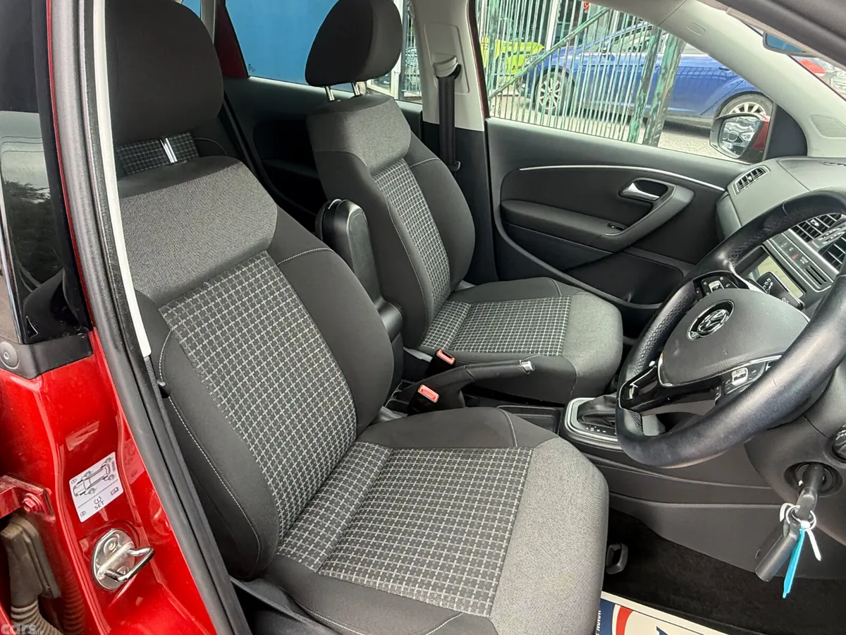 Volkswagen Polo Hatchback, Petrol, 2015, Red