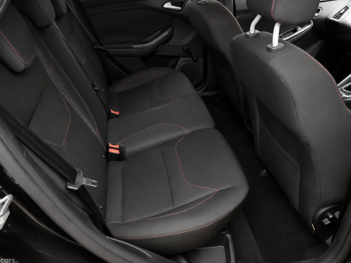 Ford Focus Hatchback, Diesel, 2017, Black