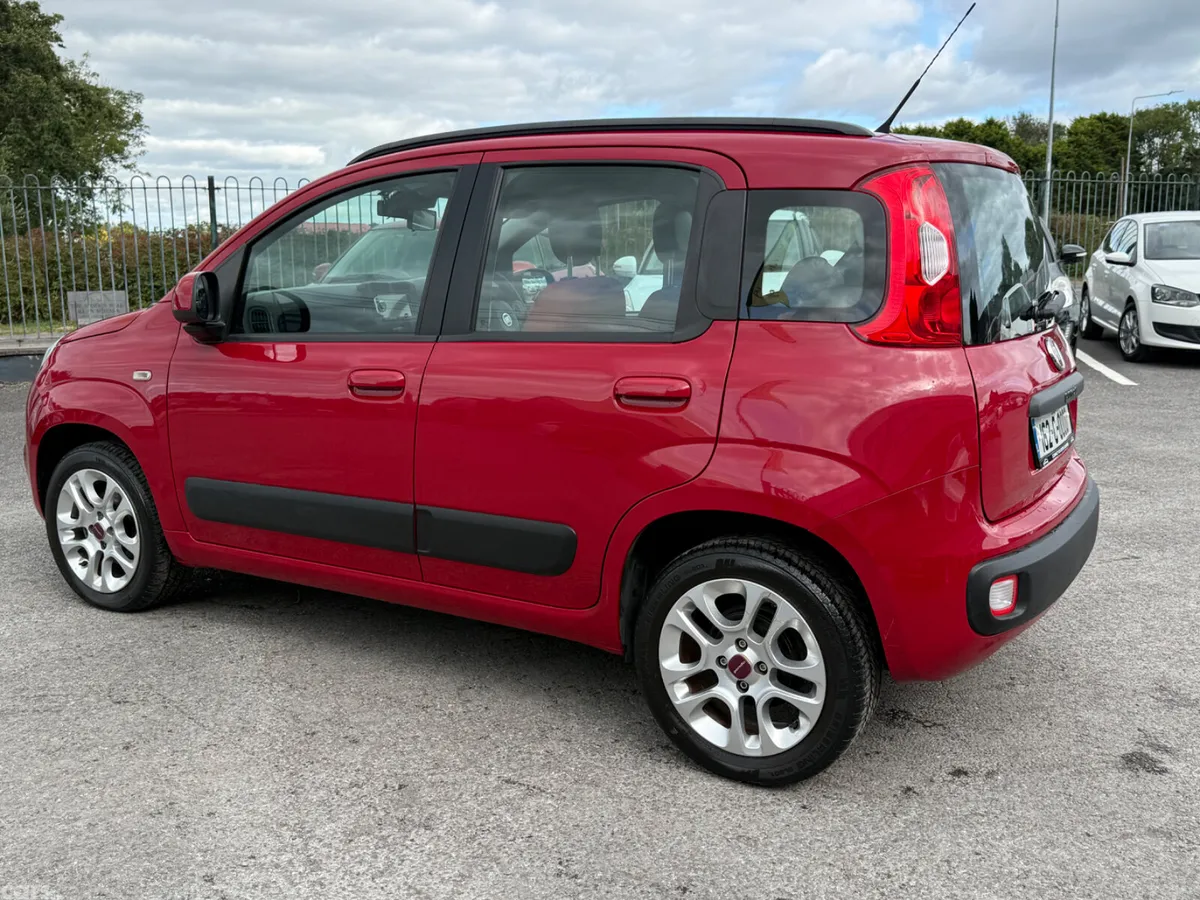 Fiat Panda Hatchback, Petrol, 2016, Red