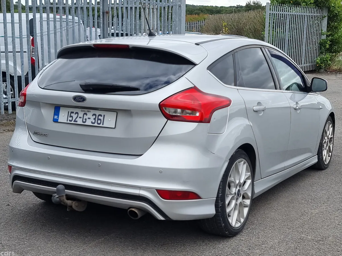 Ford Focus Hatchback, Diesel, 2015, Silver