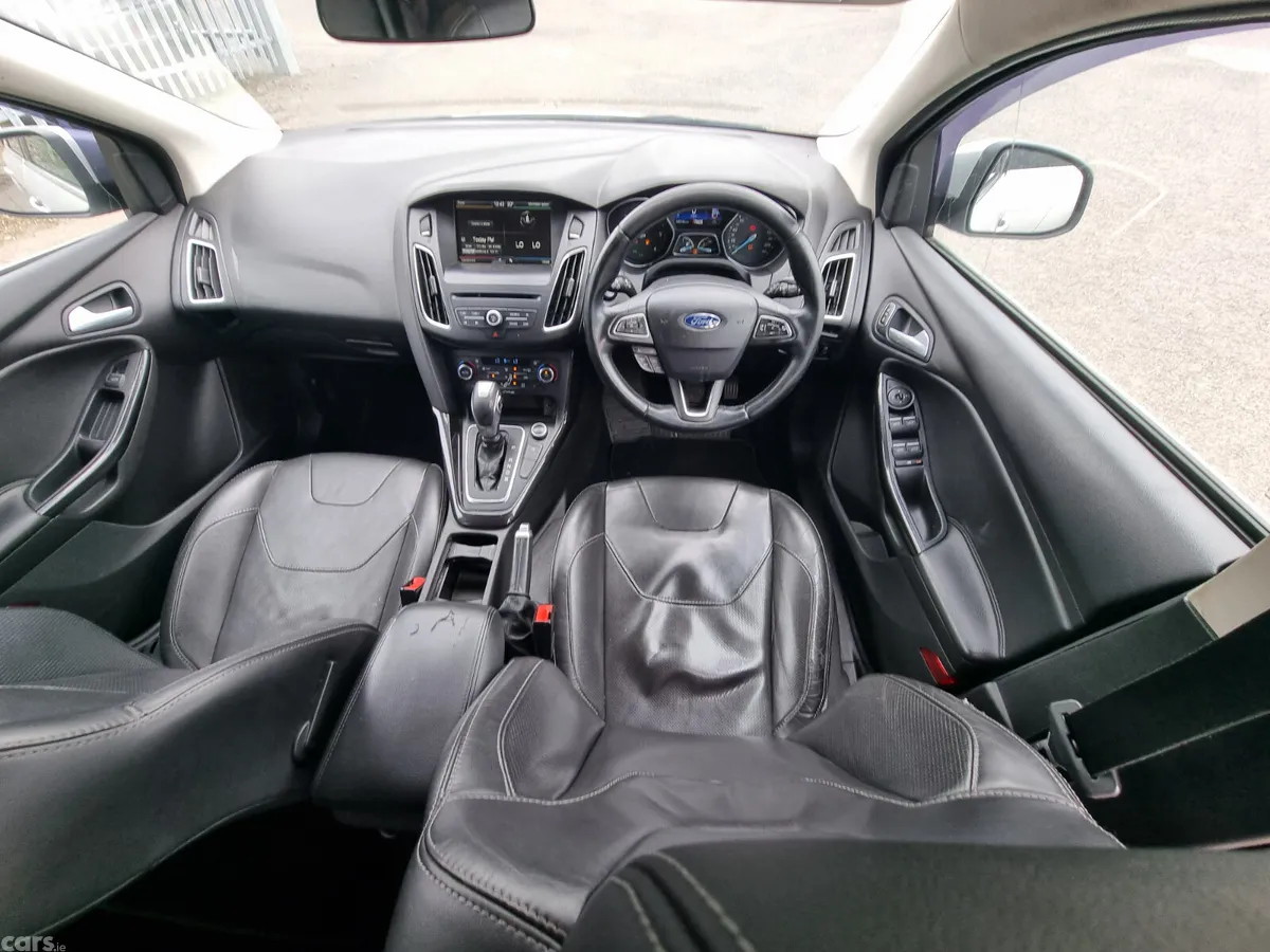 Ford Focus Hatchback, Diesel, 2015, Silver