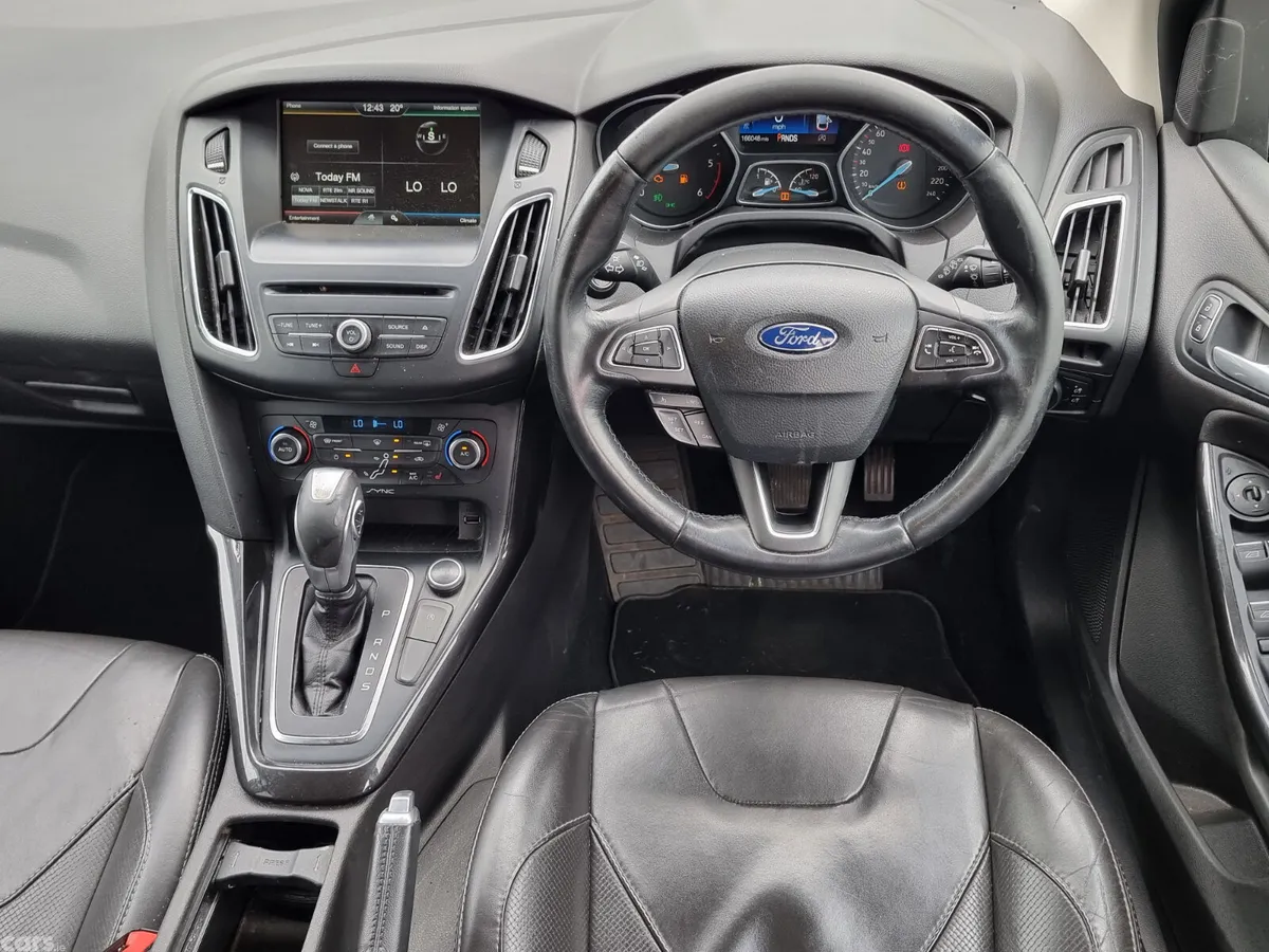 Ford Focus Hatchback, Diesel, 2015, Silver