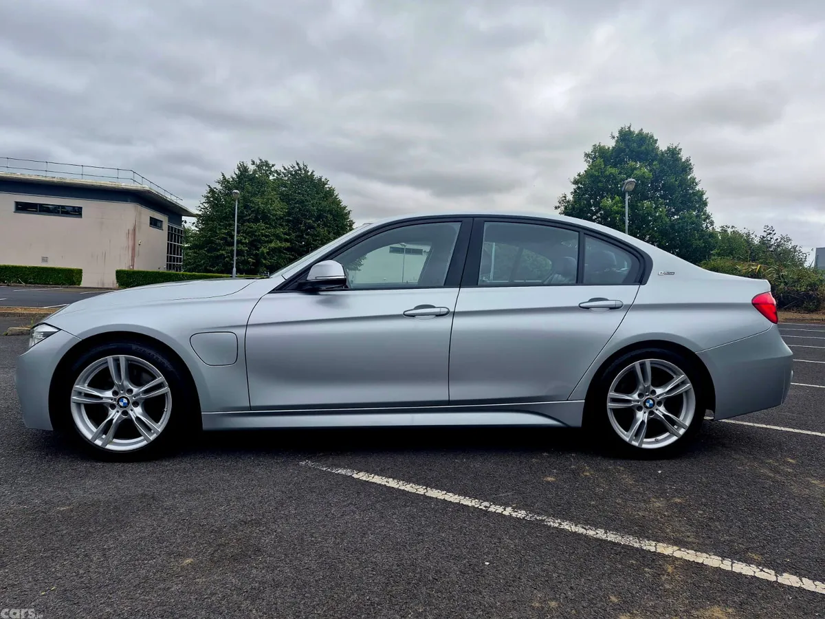 BMW 3-Series Saloon, Petrol Plug-in Hybrid, 2016, Silver