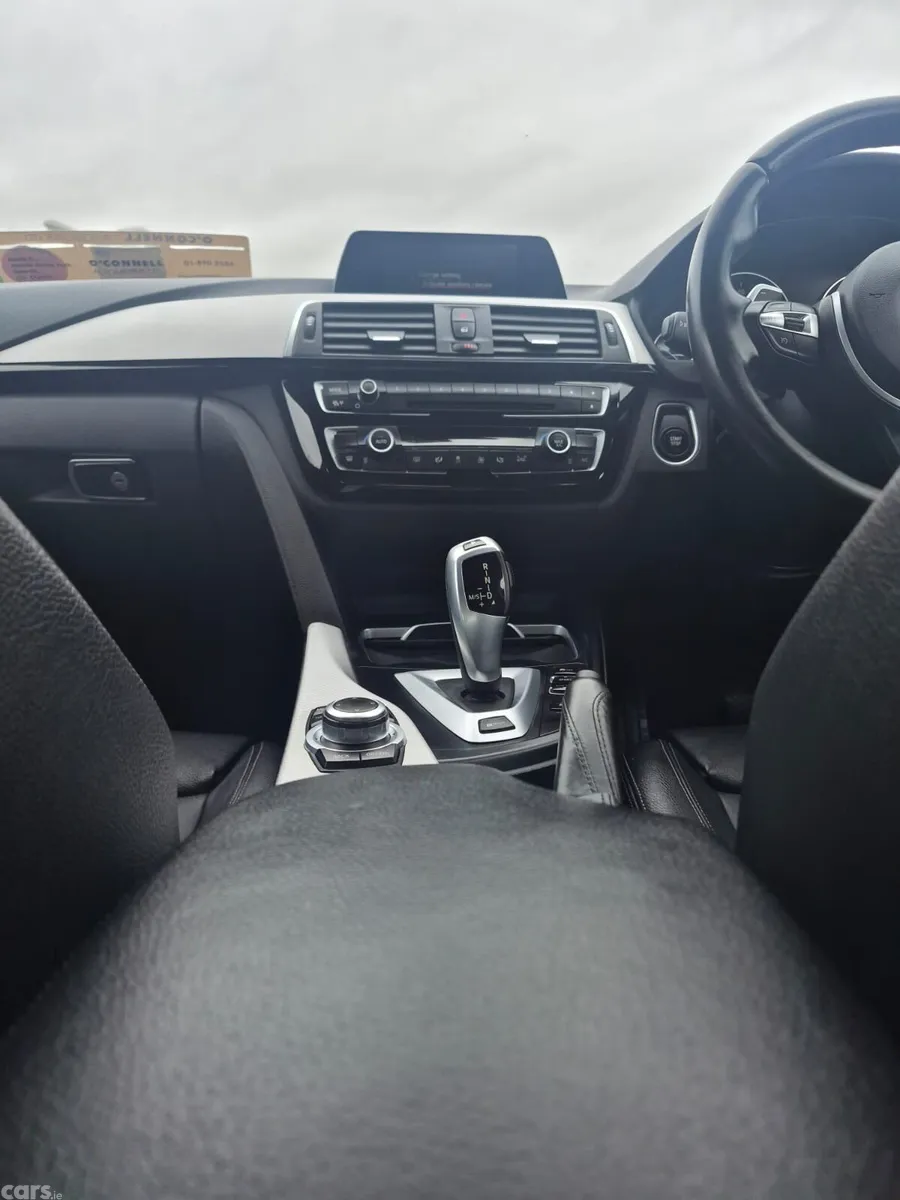 BMW 3-Series Saloon, Petrol Plug-in Hybrid, 2016, Silver