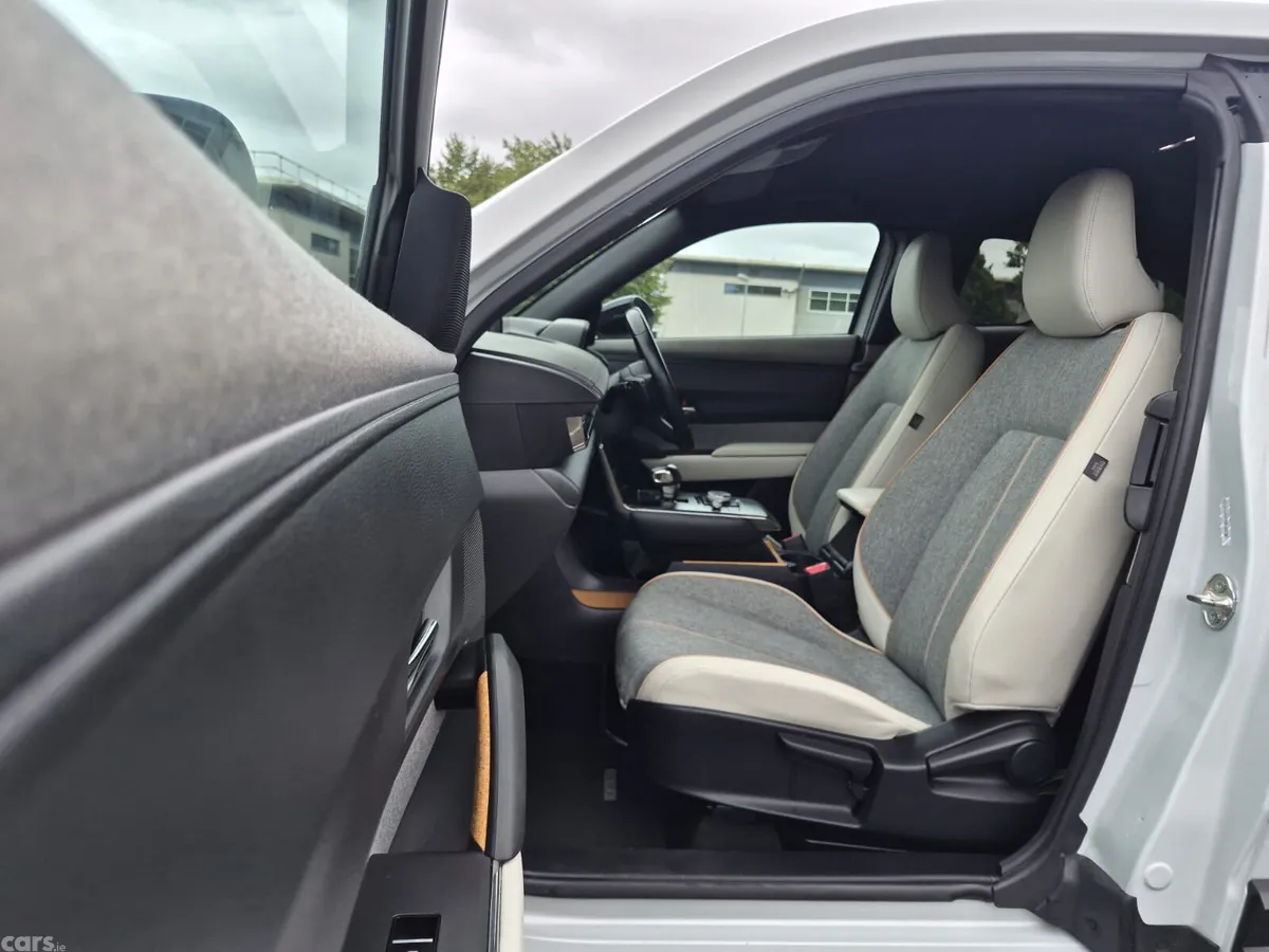 Mazda MX-3 SUV, Electric, 2021, White