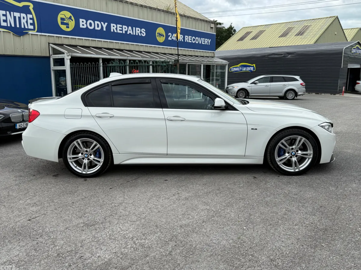 BMW 3-Series Saloon, Petrol, 2013, White