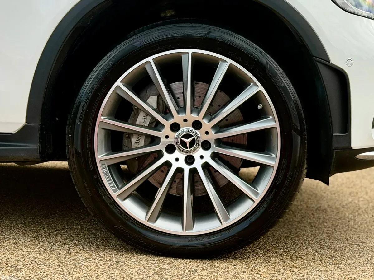 Mercedes-Benz GLC SUV, Diesel Plug-in Hybrid, 2022, White