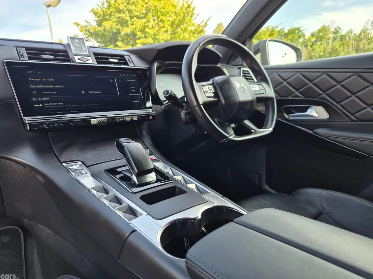 DS Automobiles DS 7 Estate/Jeep, Petrol Plug-in Hybrid, 2024, Grey
