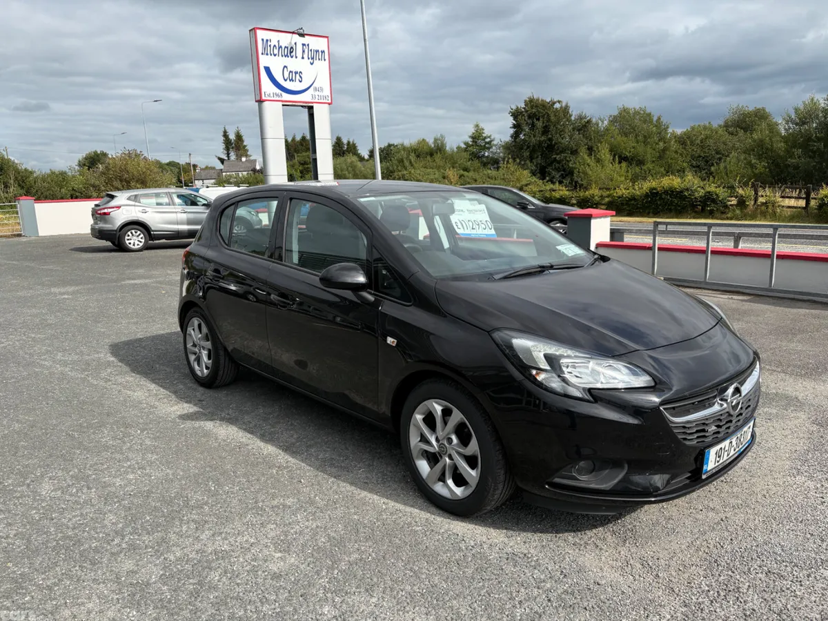 Opel Corsa Hatchback, Petrol, 2019, Black