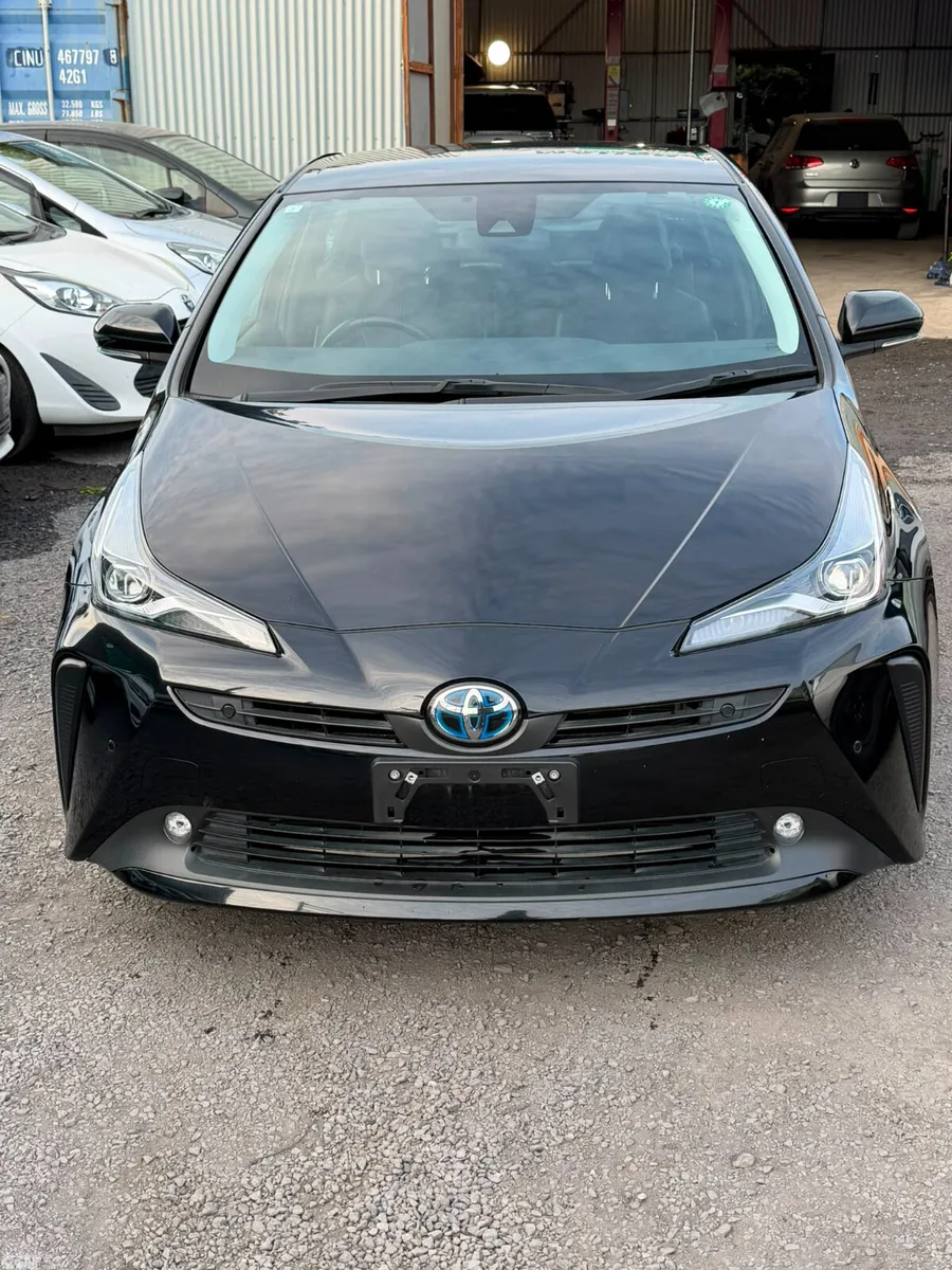 Toyota Prius Saloon, Petrol Hybrid, 2021, Black