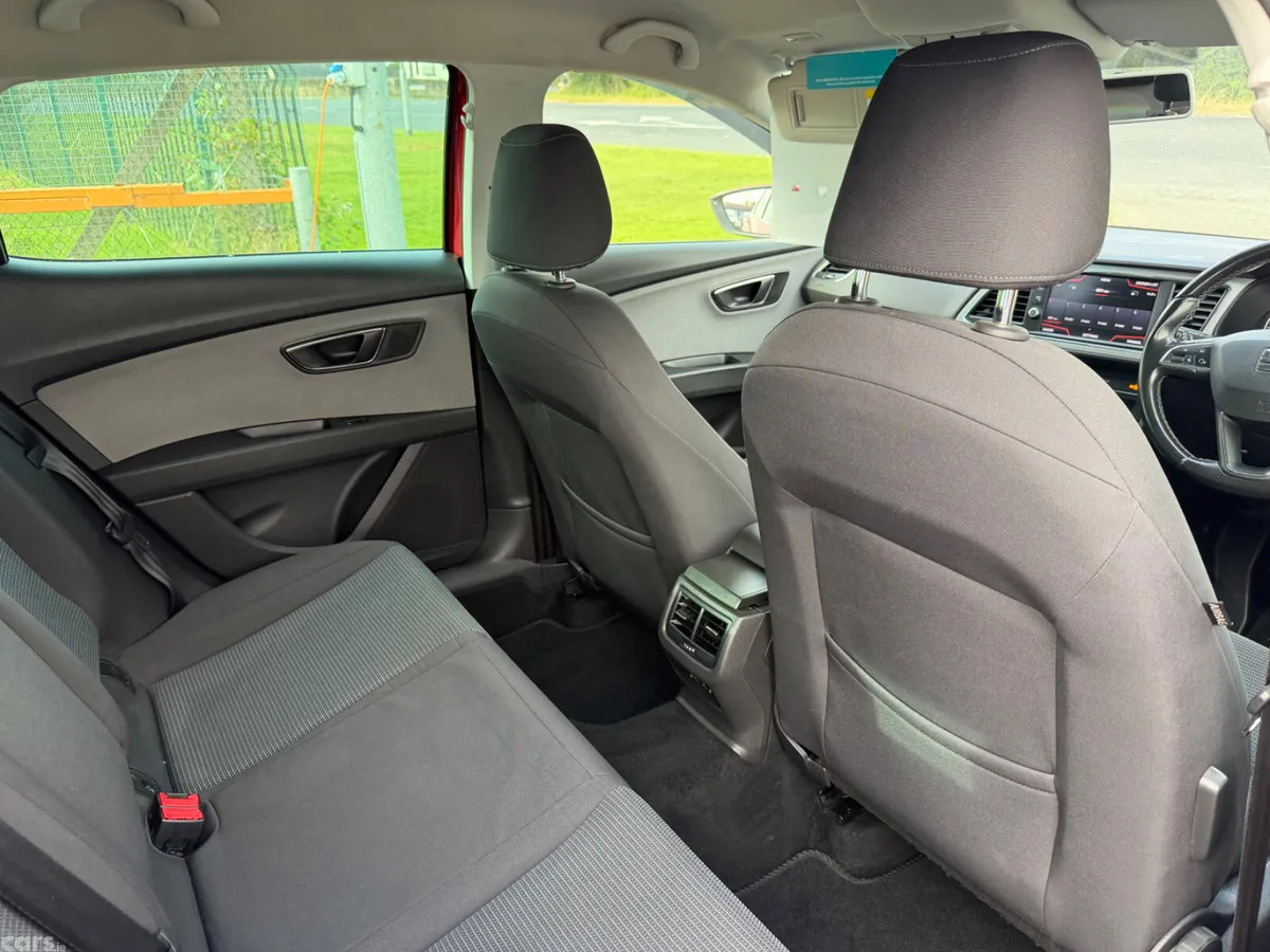 Volkswagen Golf Hatchback, Diesel, 2014, Black