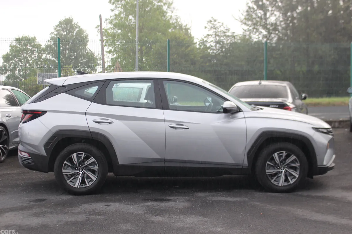 Hyundai Tucson SUV, Diesel, 2023, Grey