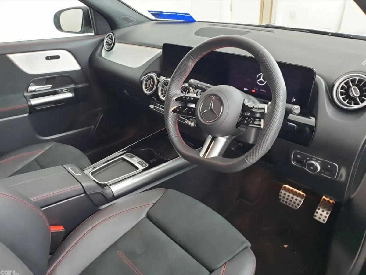 Mercedes-Benz GLA SUV, Petrol Plug-in Hybrid, 2025, Black