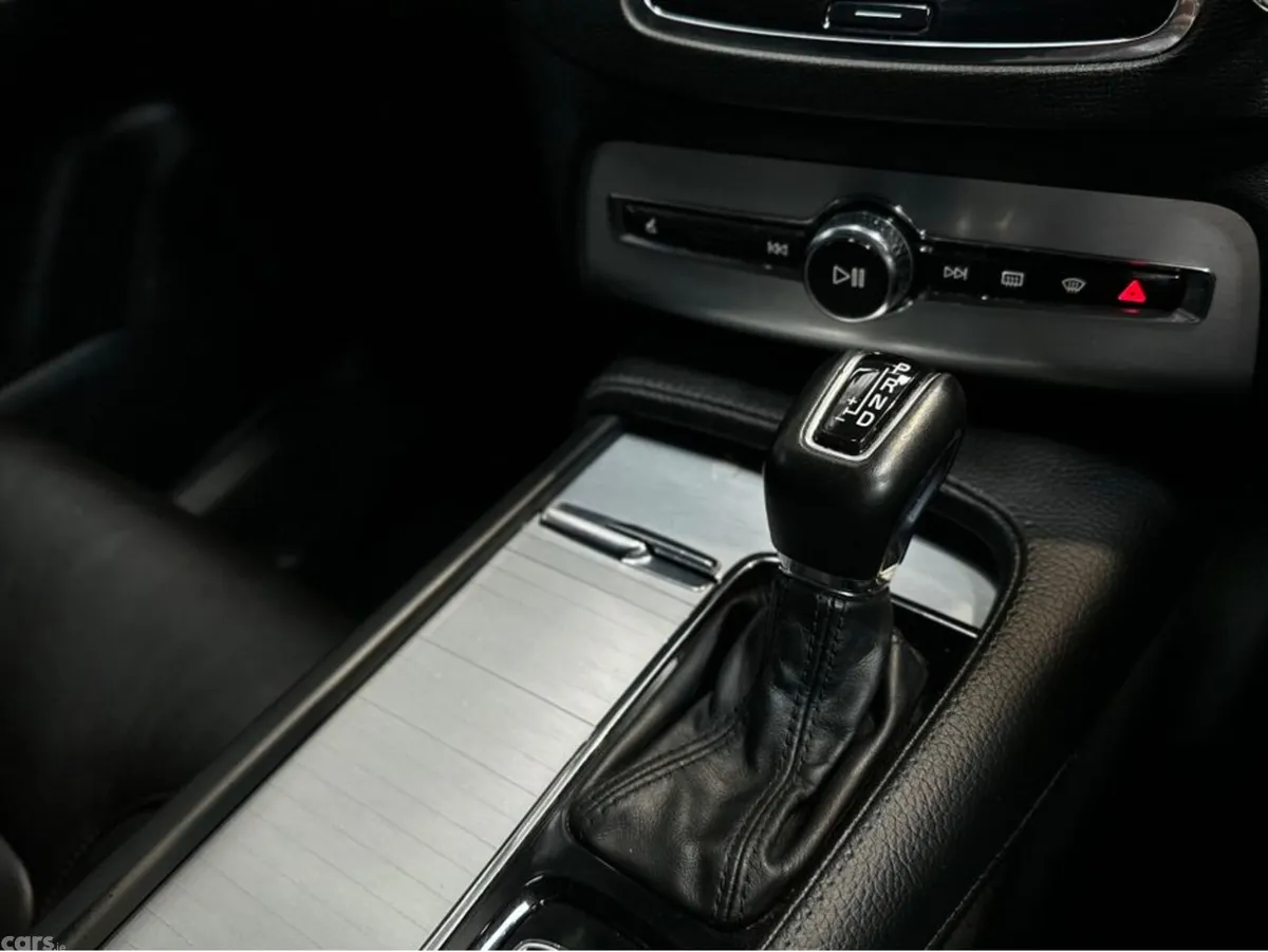 Volvo XC90 SUV, Diesel, 2017, White