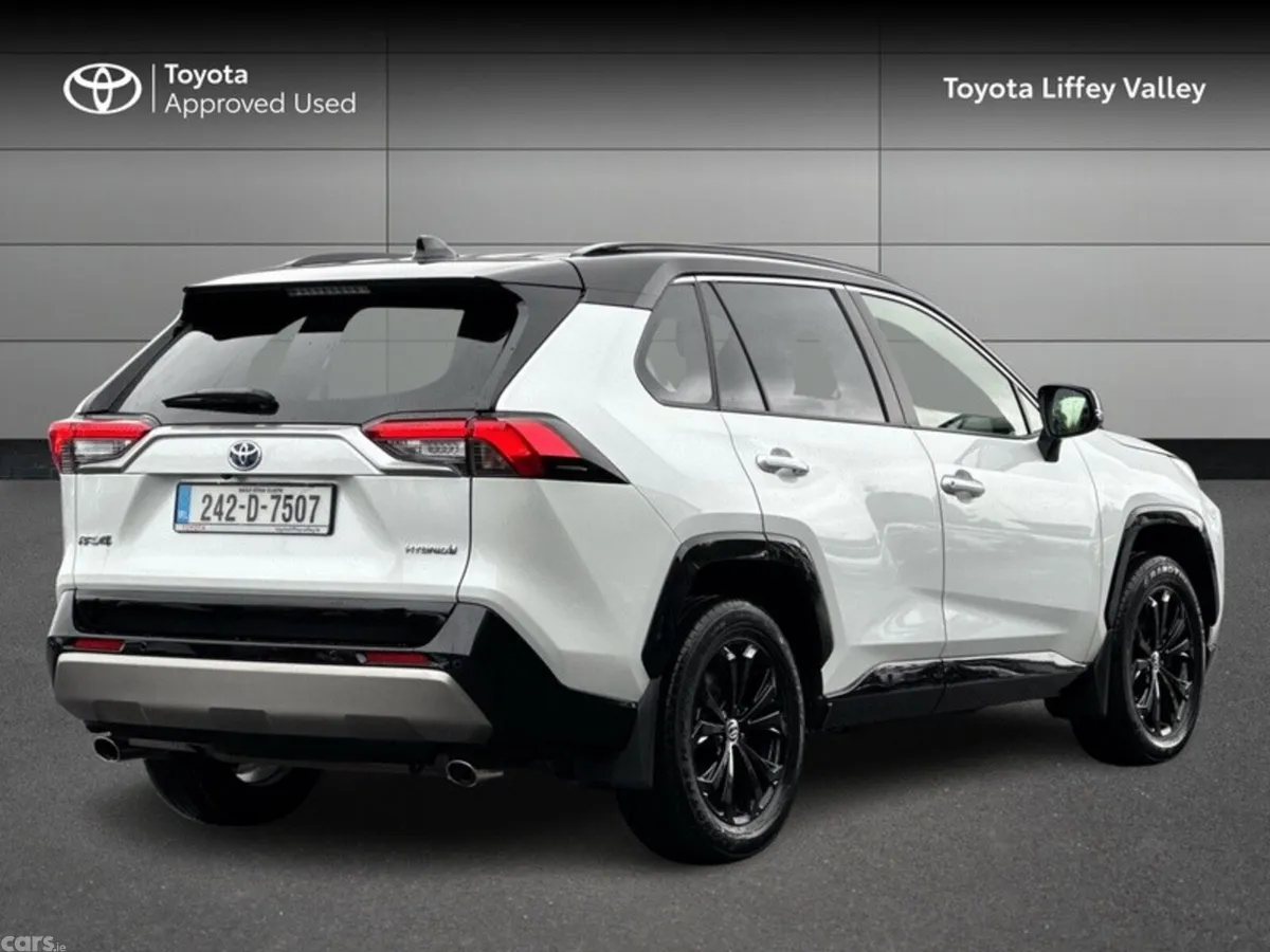 Toyota RAV4 SUV, Petrol Hybrid, 2024, White