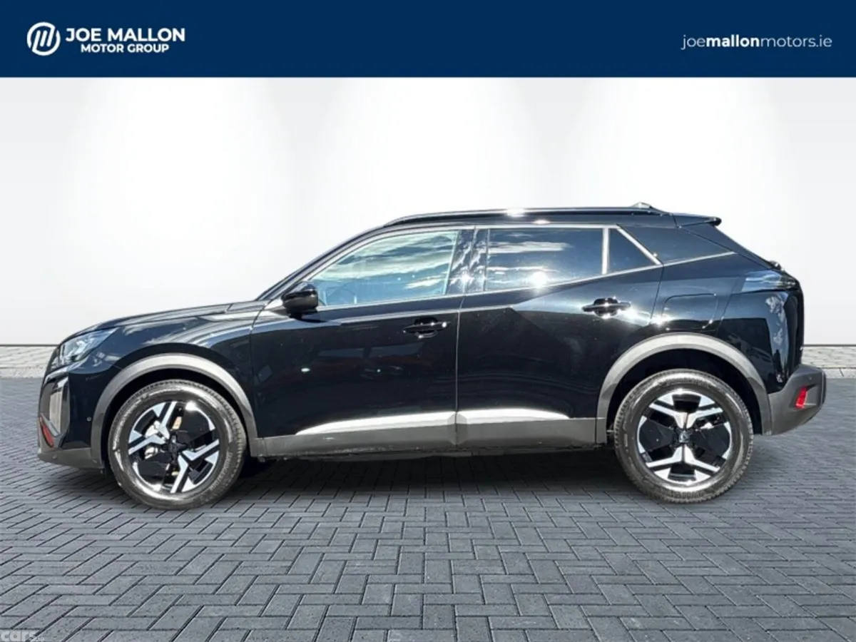 Peugeot 2008 MPV, Petrol Hybrid, 2026, Black