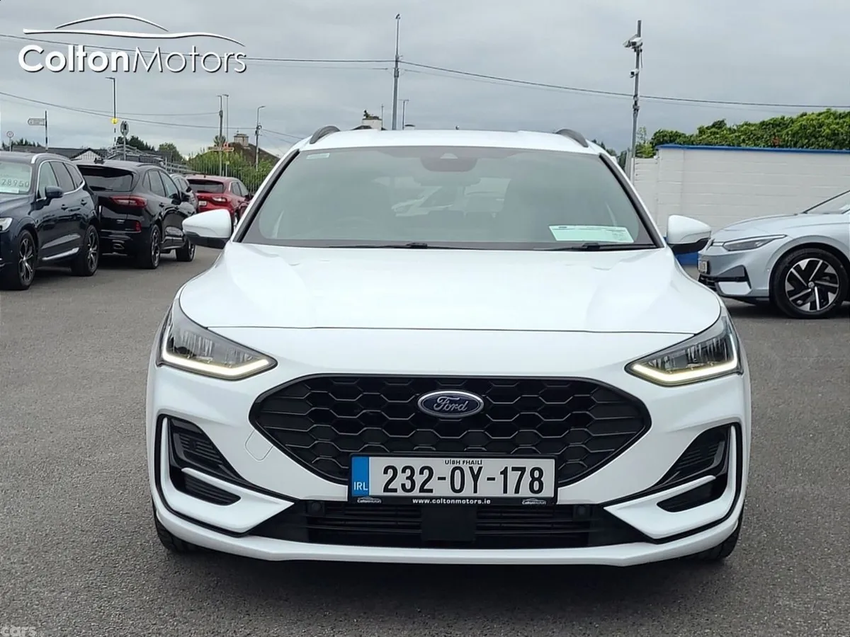 Ford Focus Estate, Petrol, 2023, White