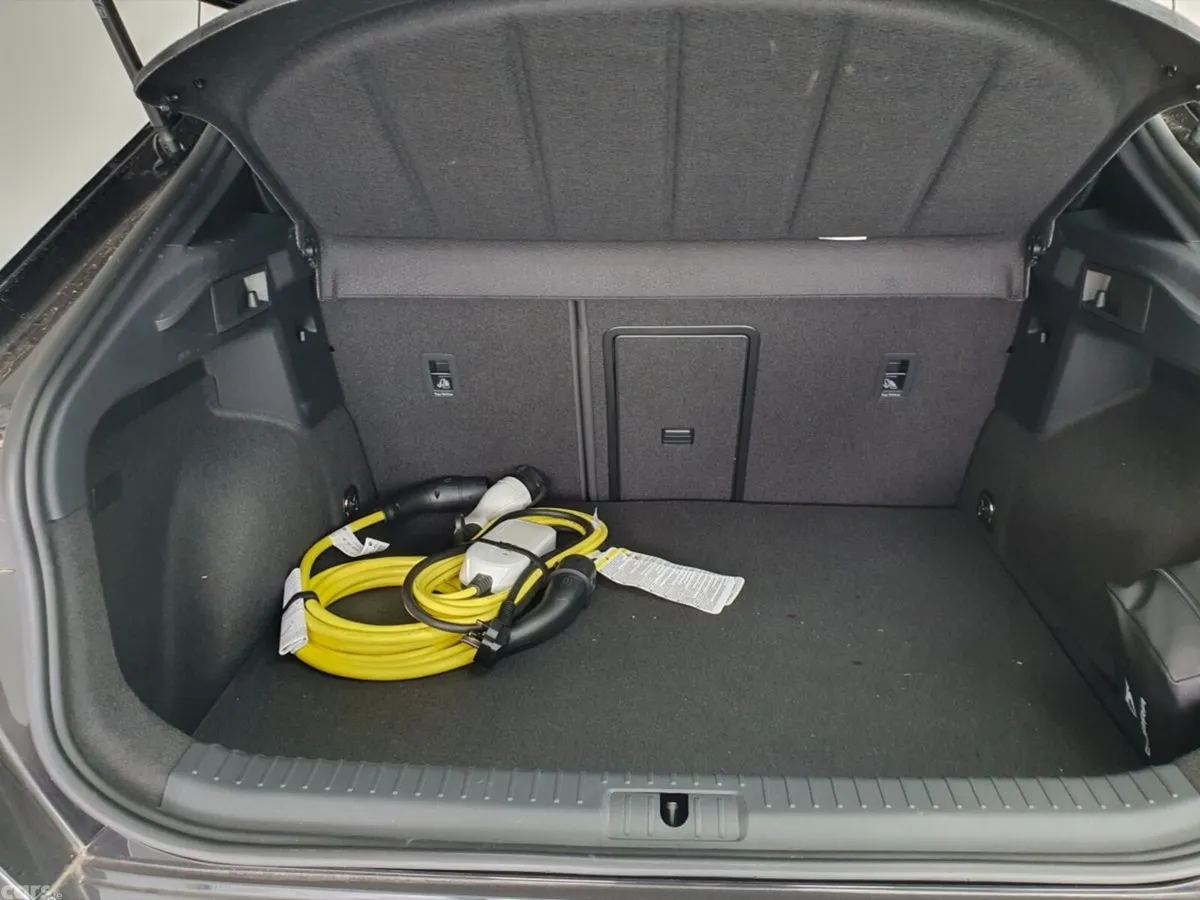 Cupra Formentor SUV, Petrol Plug-in Hybrid, 2026, Black