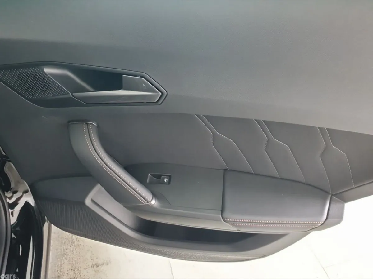 Cupra Formentor SUV, Petrol Plug-in Hybrid, 2026, Black