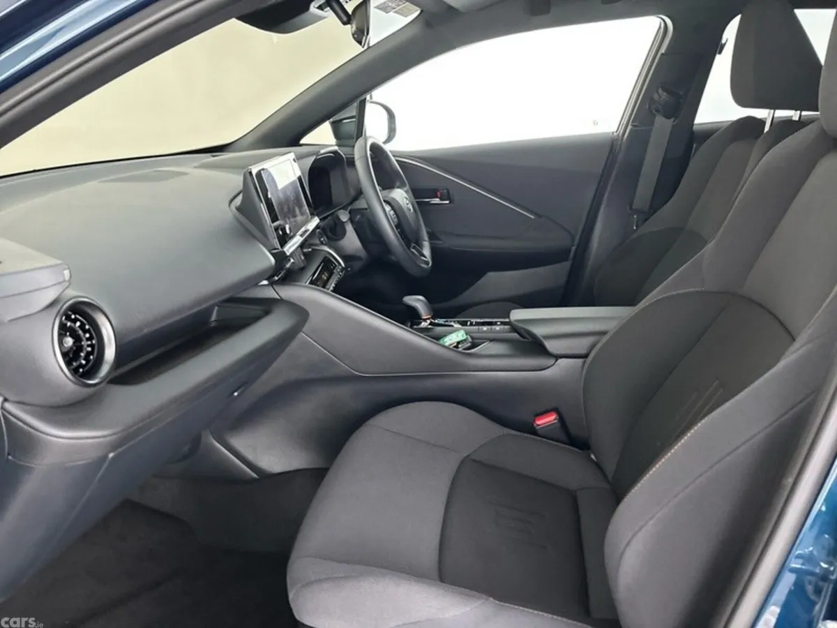 Toyota C-HR Hatchback, Petrol Plug-in Hybrid, 2026, Blue