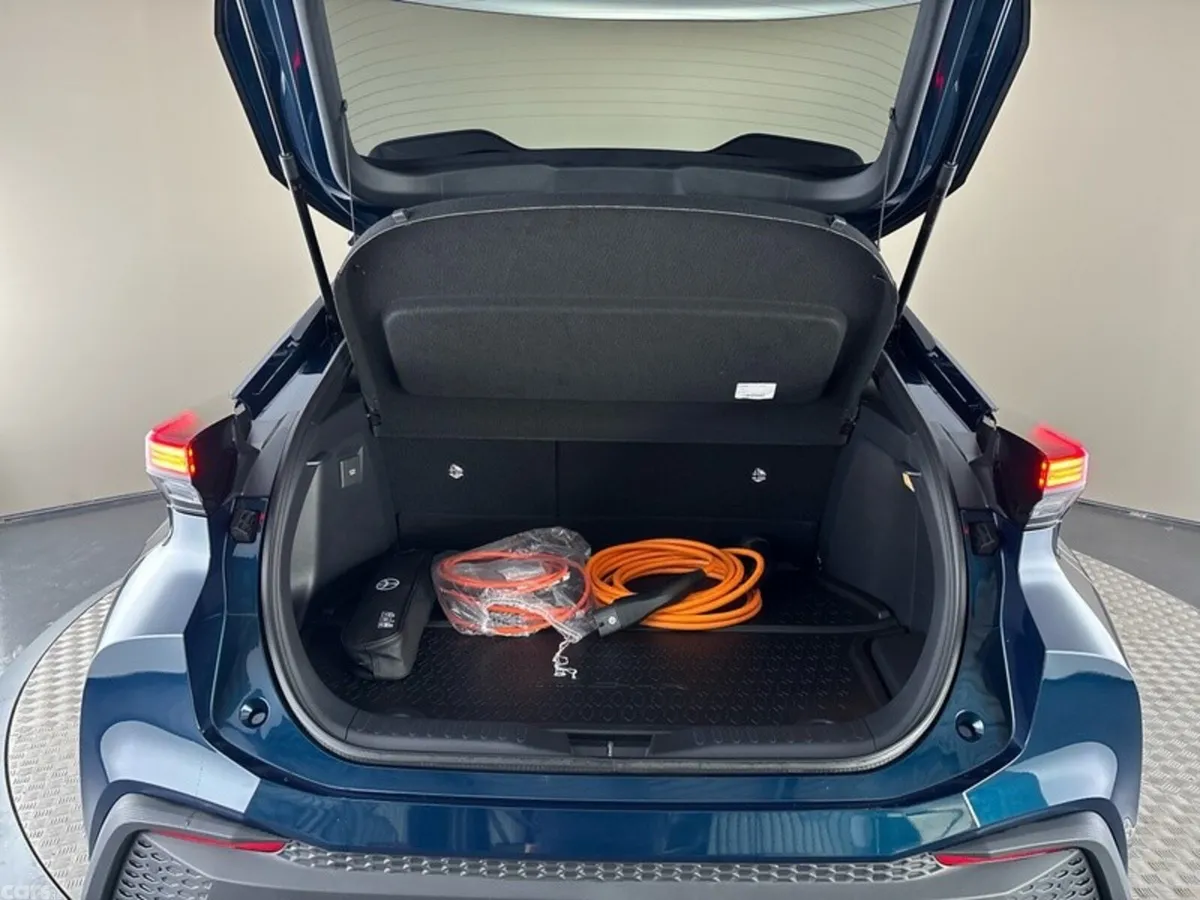 Toyota C-HR Hatchback, Petrol Plug-in Hybrid, 2026, Blue