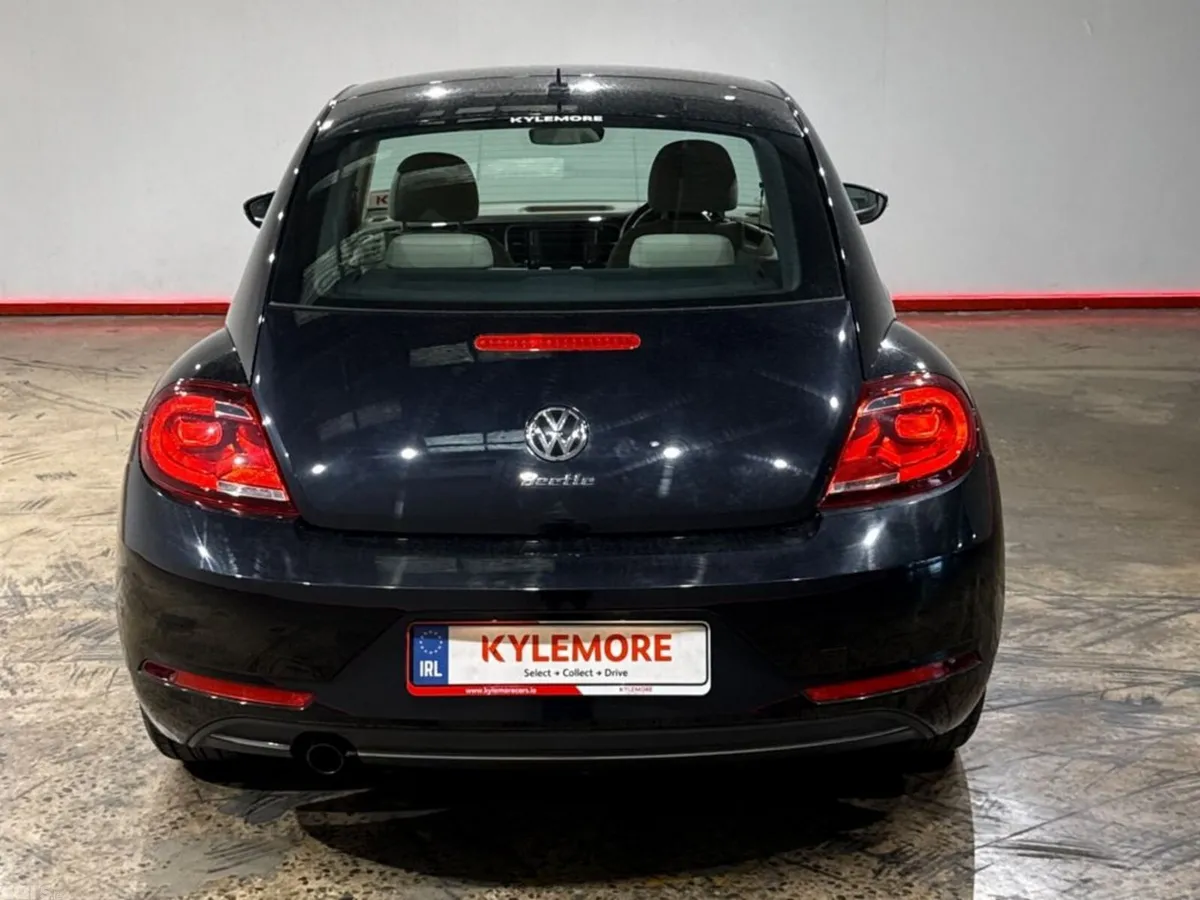 Volkswagen Beetle Hatchback, Petrol, 2017, Black