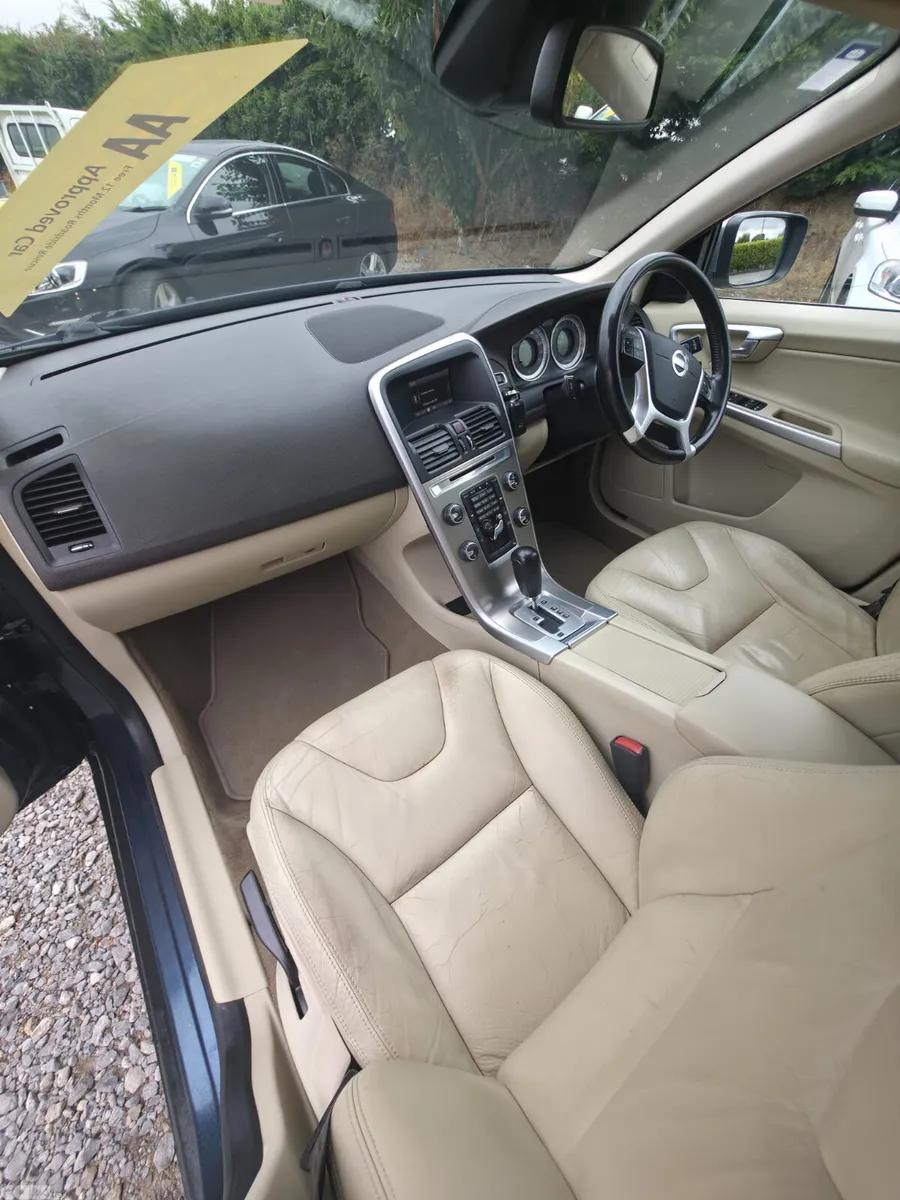 Volvo XC60 SUV, Diesel, 2011, Blue
