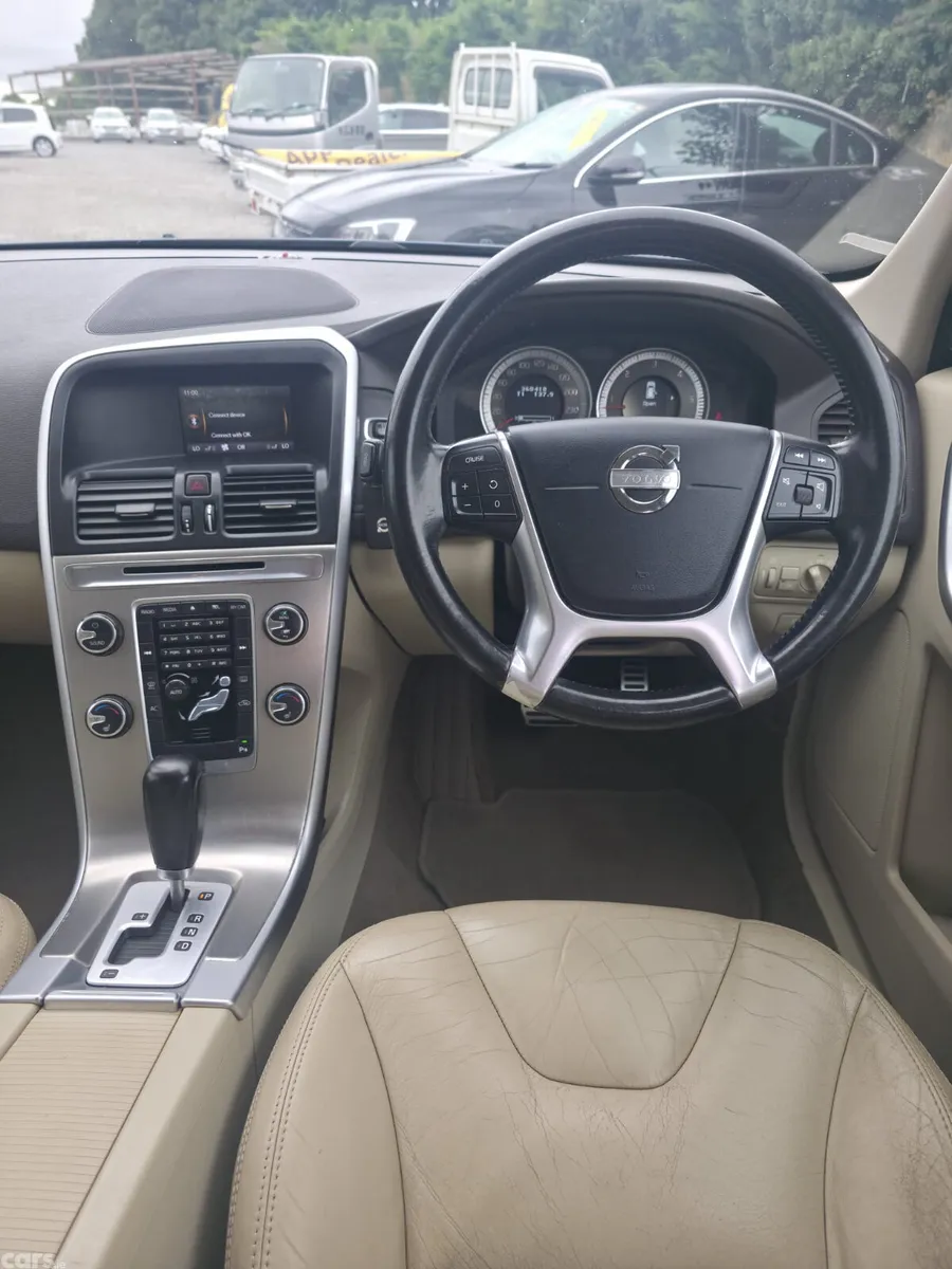 Volvo XC60 SUV, Diesel, 2011, Blue