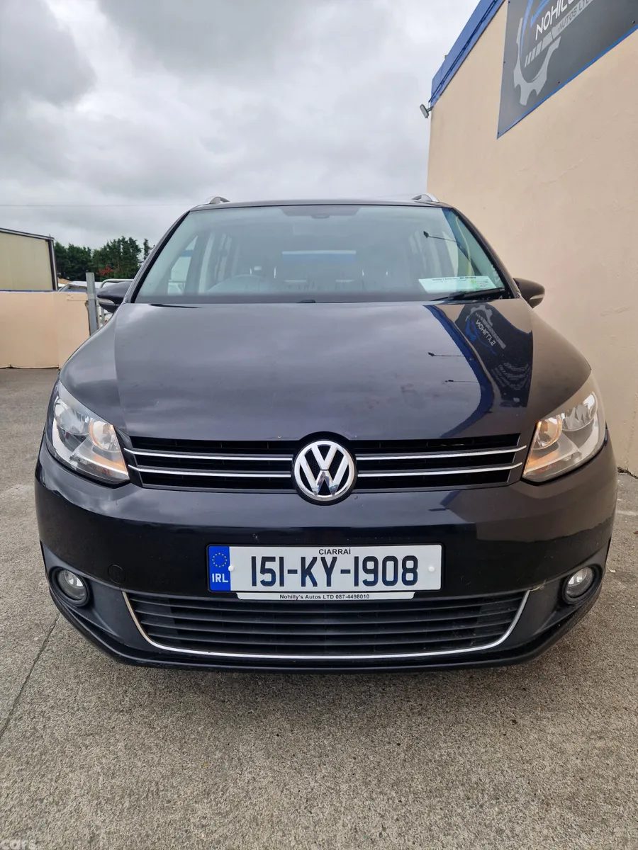 Volkswagen Touran MPV, Diesel, 2015, Black