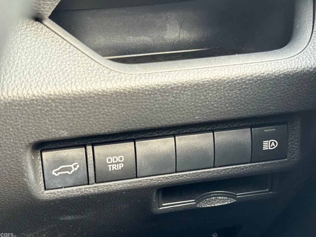 Toyota RAV4 SUV, Petrol Hybrid, 2024, Grey