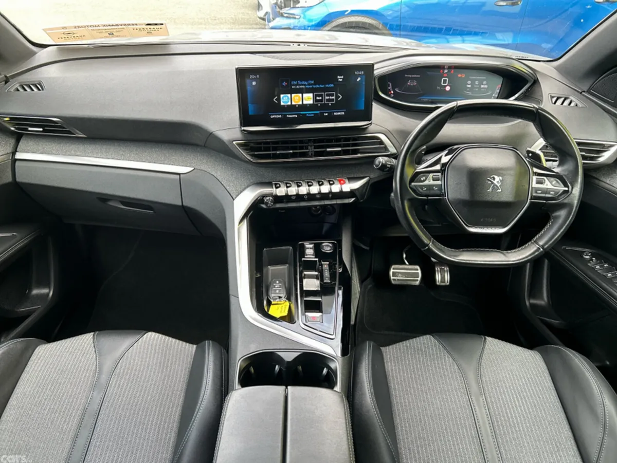 Peugeot 3008 MPV, Diesel, 2023, Grey