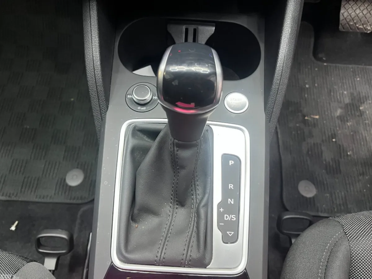 Audi Q2 SUV, Petrol, 2025, Red