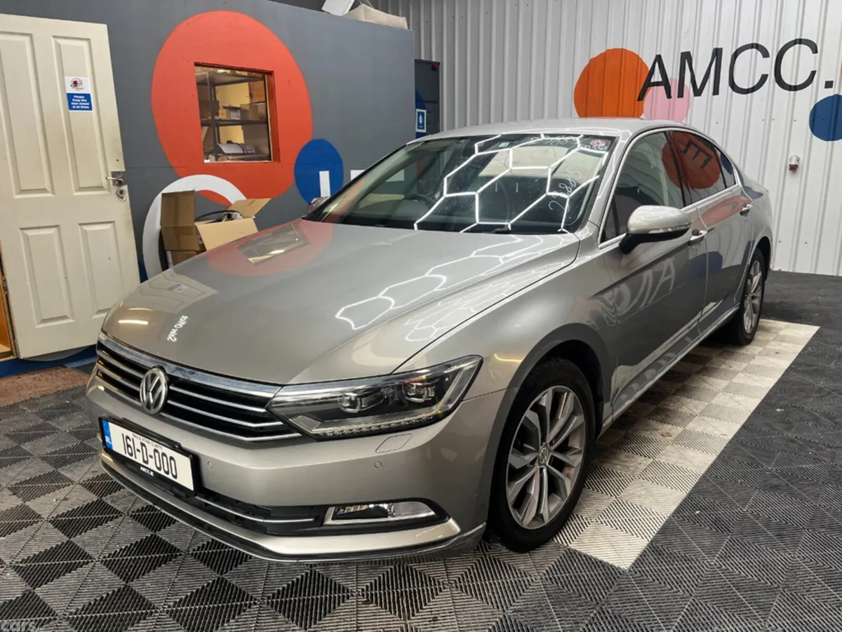 Volkswagen Passat Saloon, Petrol, 2016, Grey