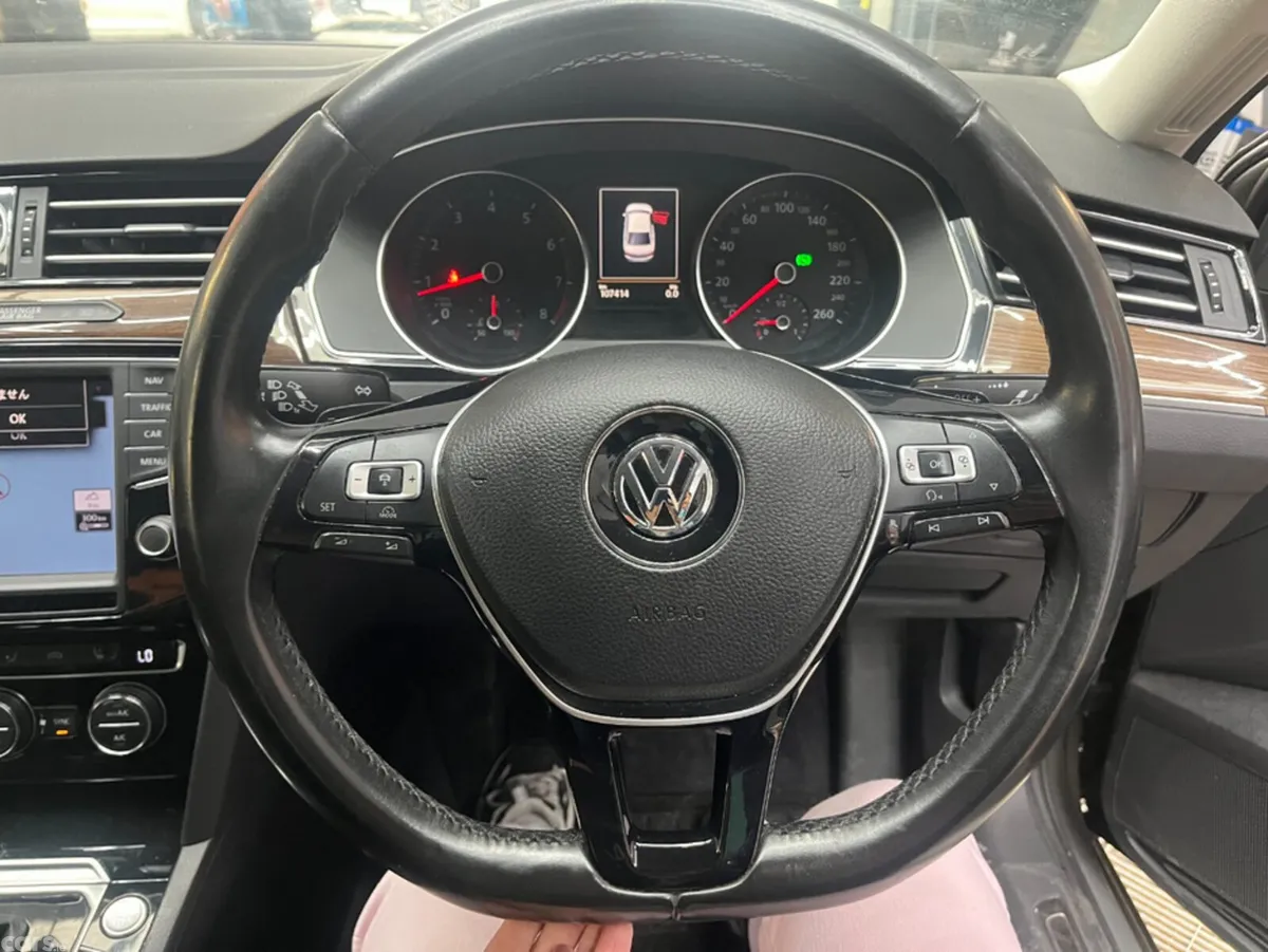 Volkswagen Passat Saloon, Petrol, 2016, Grey
