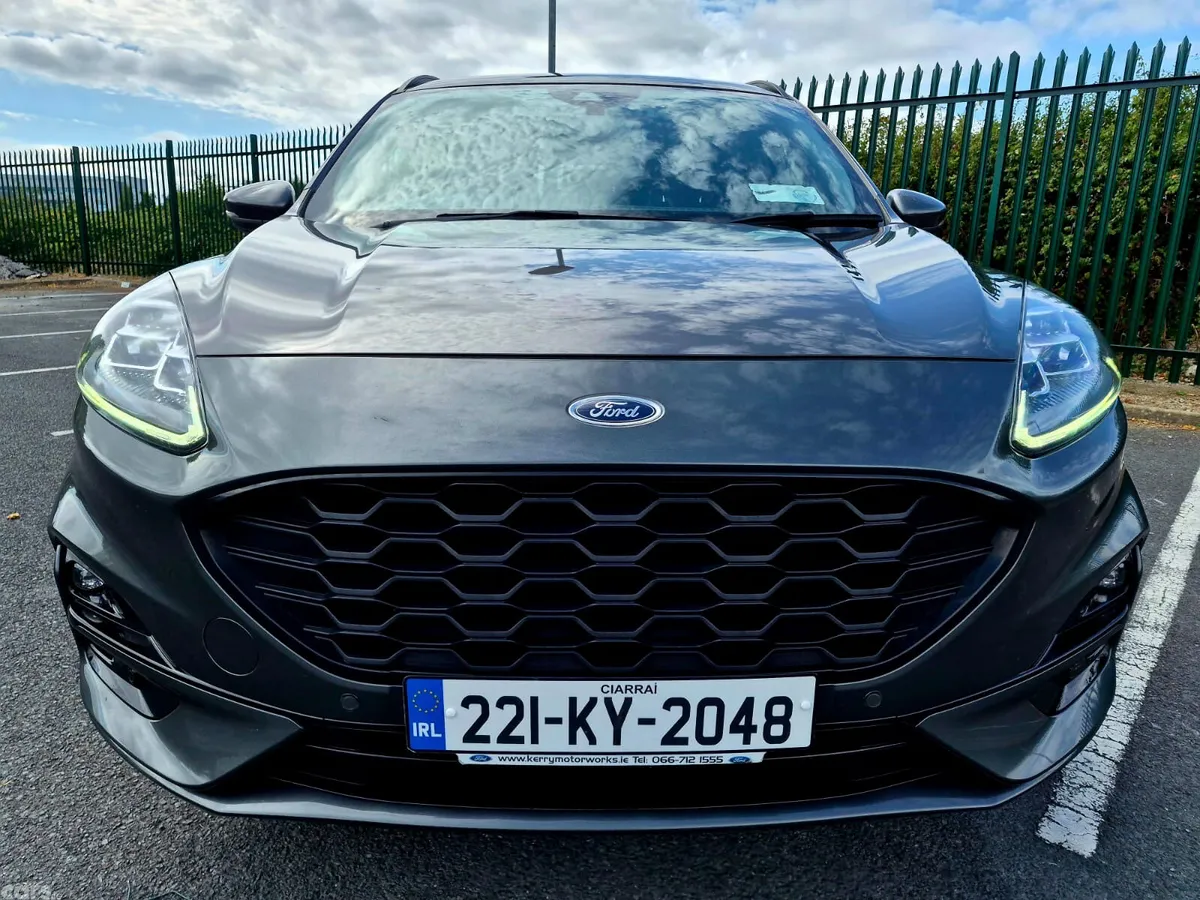 Ford Kuga SUV, Petrol Plug-in Hybrid, 2022, Grey